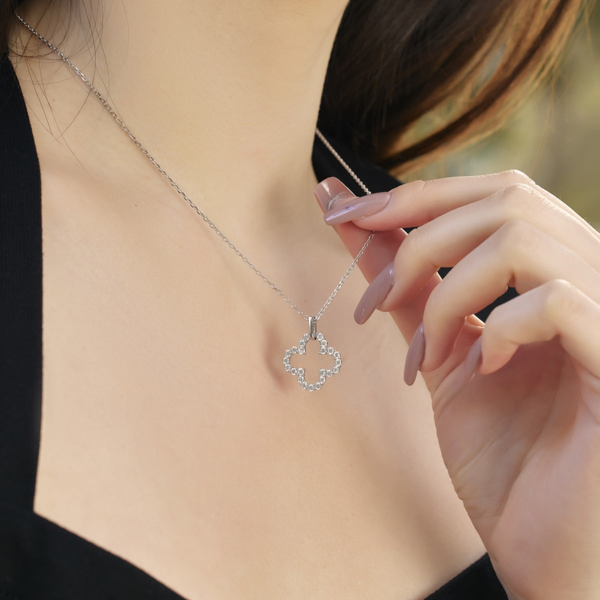 [Together]Four-Leaf Clover Hollow Design Exquisite Necklace