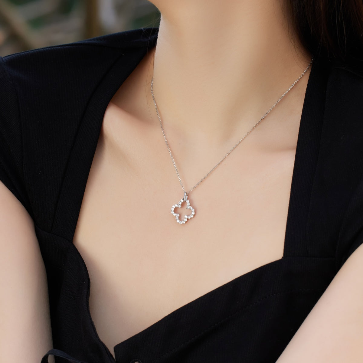 [Together]Four-Leaf Clover Hollow Design Exquisite Necklace