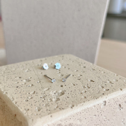 [Together]Delicate Solitaire Earrings